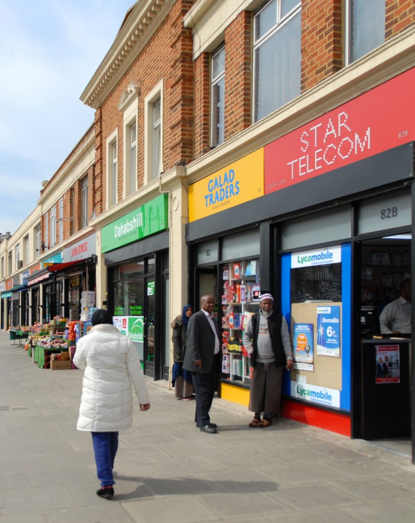 Manor Parade is a row of 21 shops dating from the 1920s, restored to designs by DK-CM as part of Southall Great Streets Phase 2.